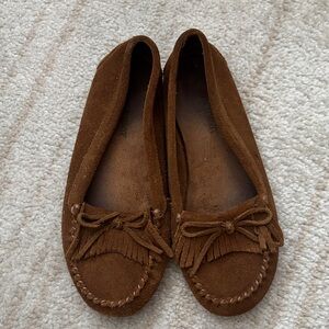 Minnetonka Tan Suede Moccasins